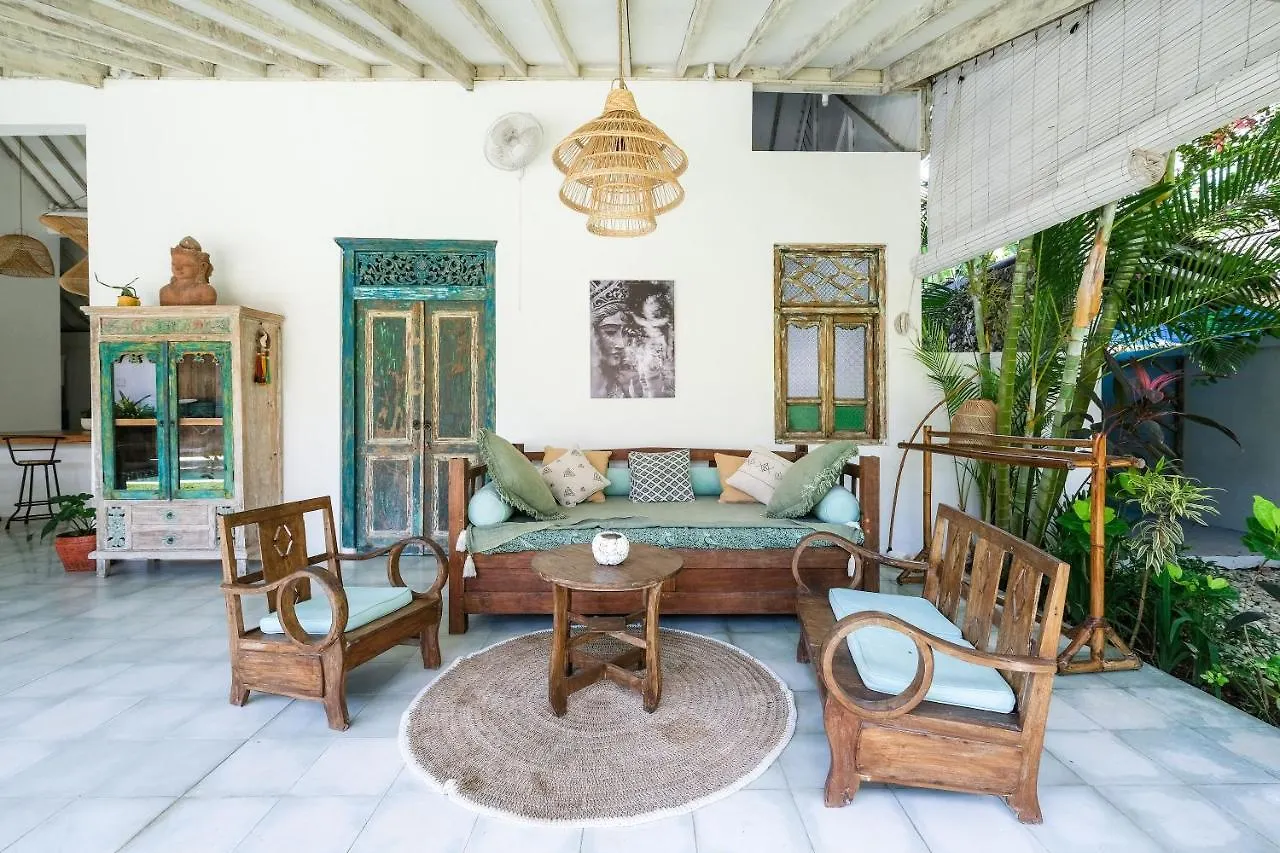 Villa Papaya & Zen Uluwatu Indonesia