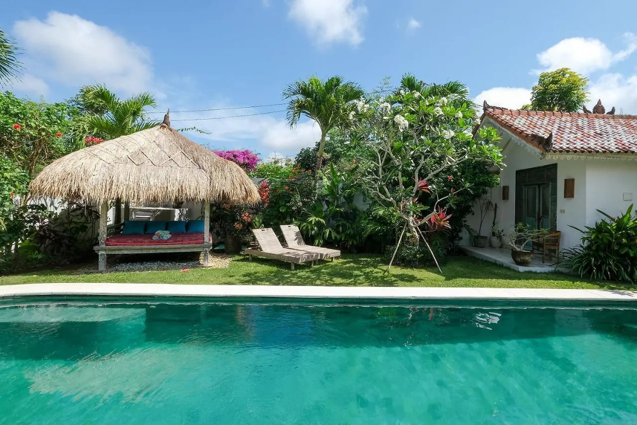 Villa Papaya & Zen Uluwatu Indonesia